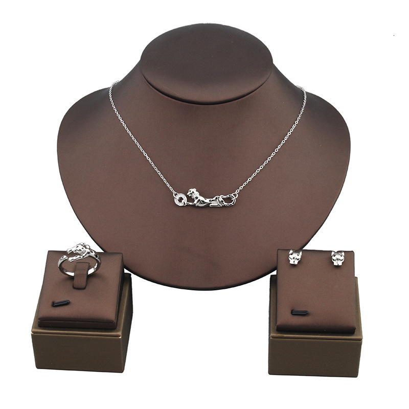 Style Leopard Spot Necklace Earrings Ring Set Women's Wedding Jewelry Female Collarbone Chain Rose Gold Jewelry