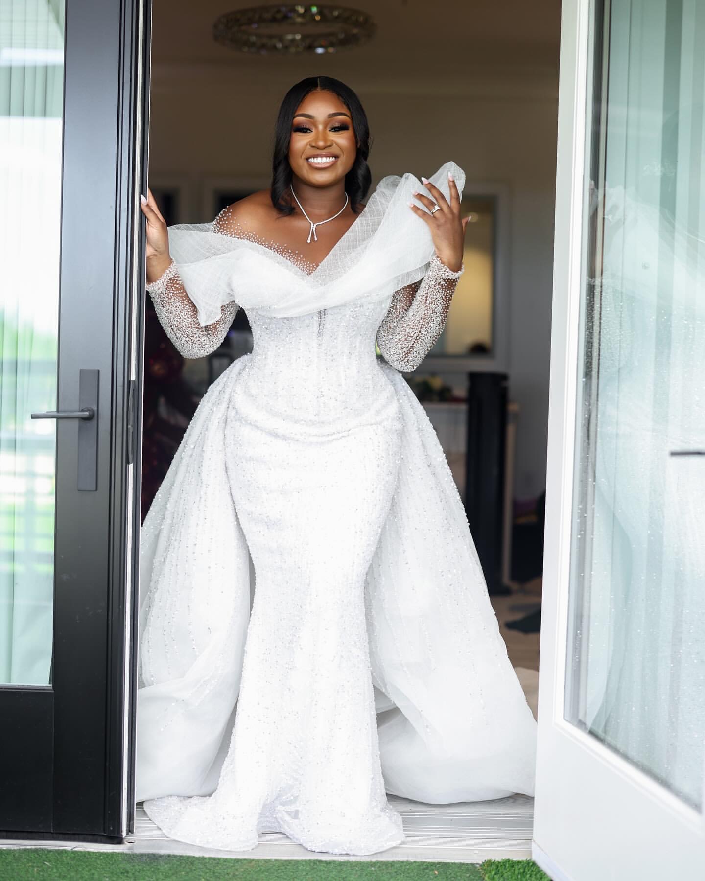 2026 Arabic Aso Ebi Plus Size Ivory Wedding Dresses Sheer Neck Beaded Sequined Full Sleeves Detachable Train Bridal Gowns Dress For Brides ZJ2059