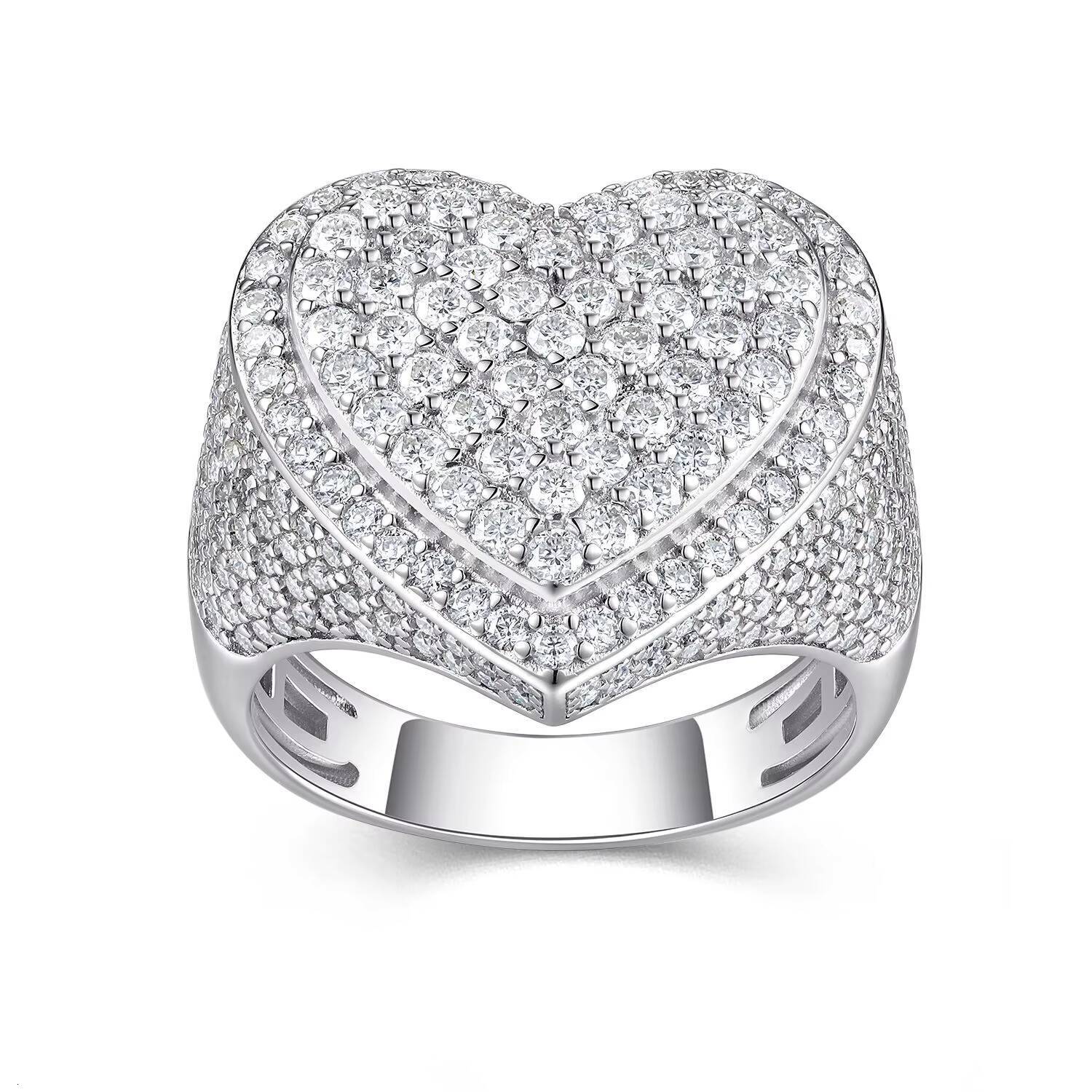 DE Classic Heart Design Moissanite Men Ring Hip Hop Heart Shape Moissanite Men Ring Heart-shaped 925 Silver VVS1 Moissanite Ring