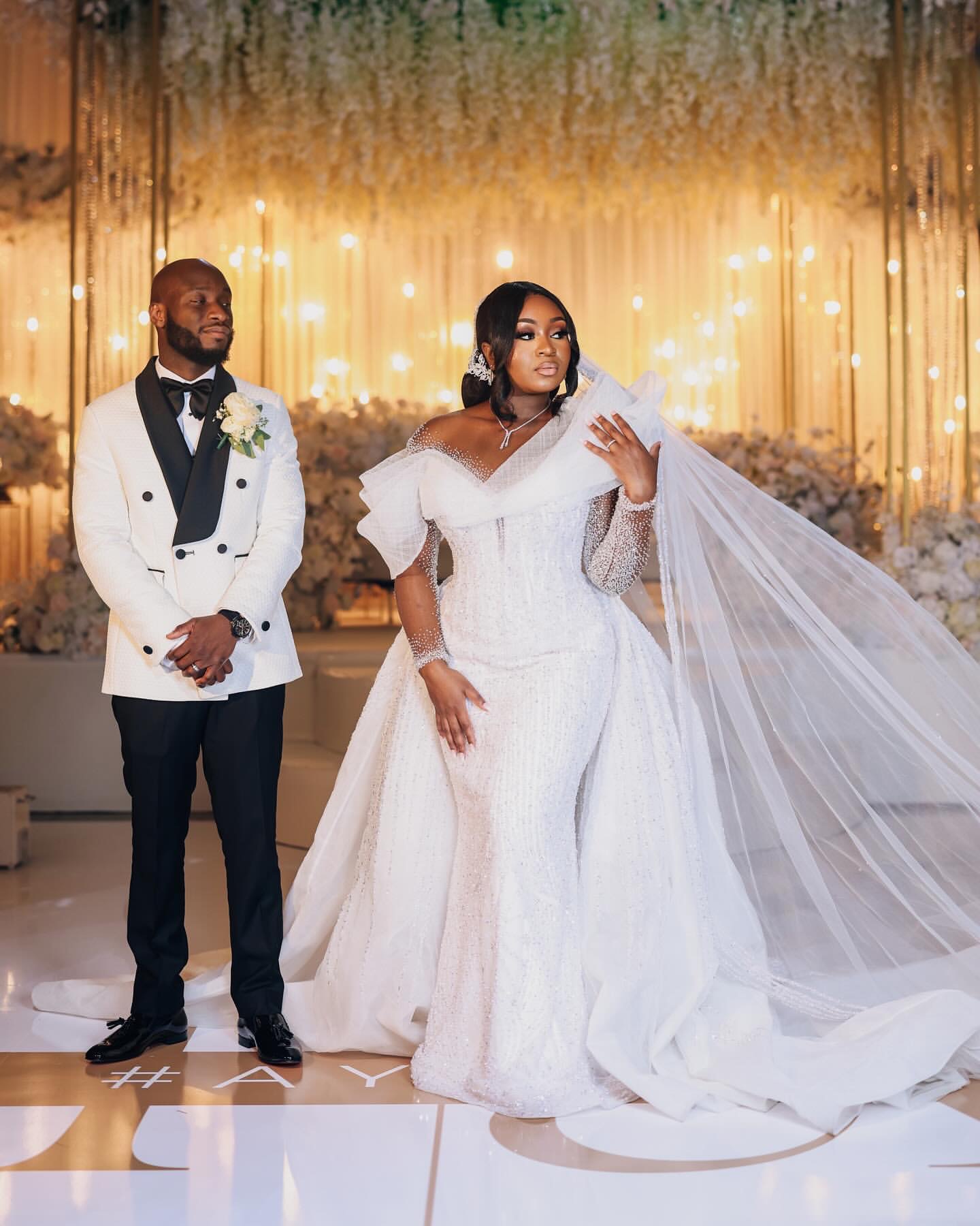 2026 Arabic Aso Ebi Plus Size Ivory Wedding Dresses Sheer Neck Beaded Sequined Full Sleeves Detachable Train Bridal Gowns Dress For Brides ZJ2059