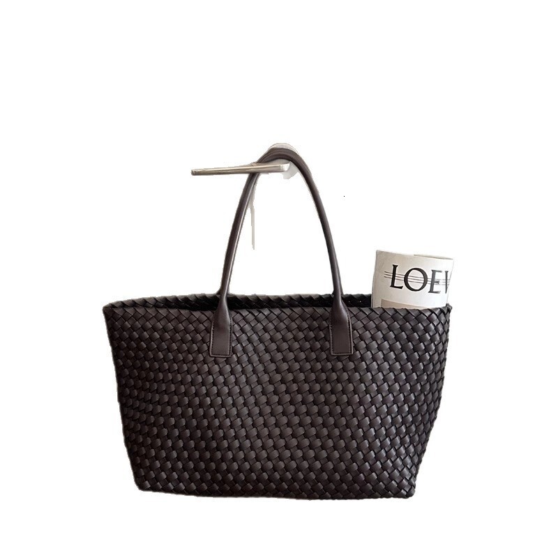Cross Border Hot Selling Designer Bag Genuine Leather Woven Bag Large Capacity Light Luxury Single Shoulder Women's Bag Handbag Fashionable Handb