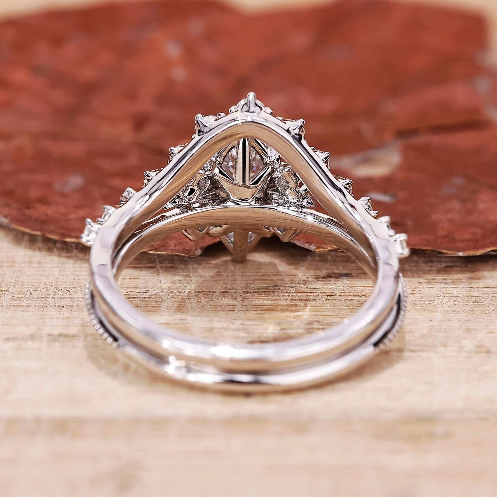 Factory Wholesale 10K 14K 18k Solid Real Gold Vvs Moissanite Diamond Wedding Couple Ring Bridal Set 05ct 1ct 2ct 3ct 5ct