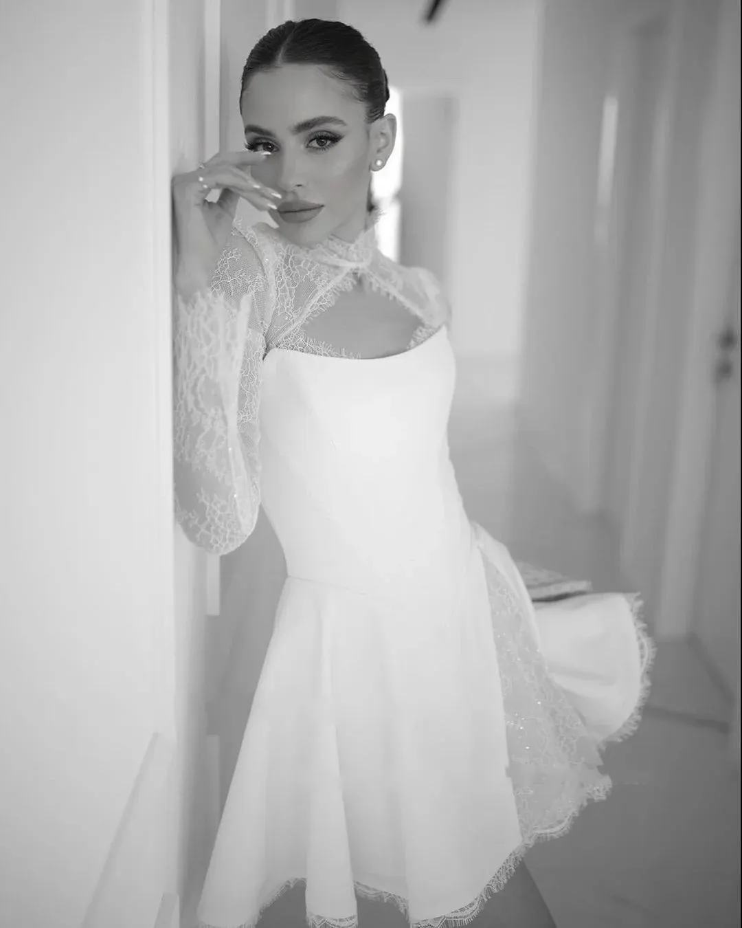 Classic Short A Line Wedding Dress With Jacket Long Sleeves High Neck Mini Bridal Party Gowns Robe De Mariee Vestido De Noiva Customized