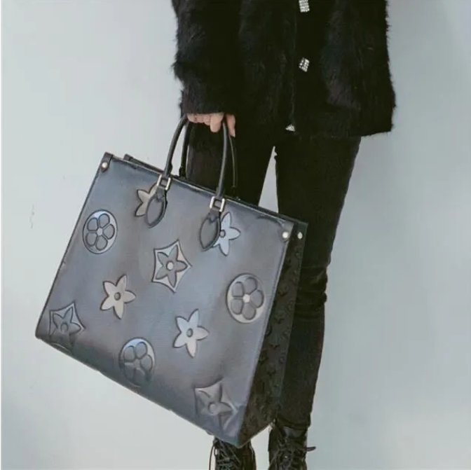 2025 Womens On The GoTotes Crossbody Wholesale Brands Original Famous Hobo Bag Shoulder Purses Handbags S Designer Bags For Women