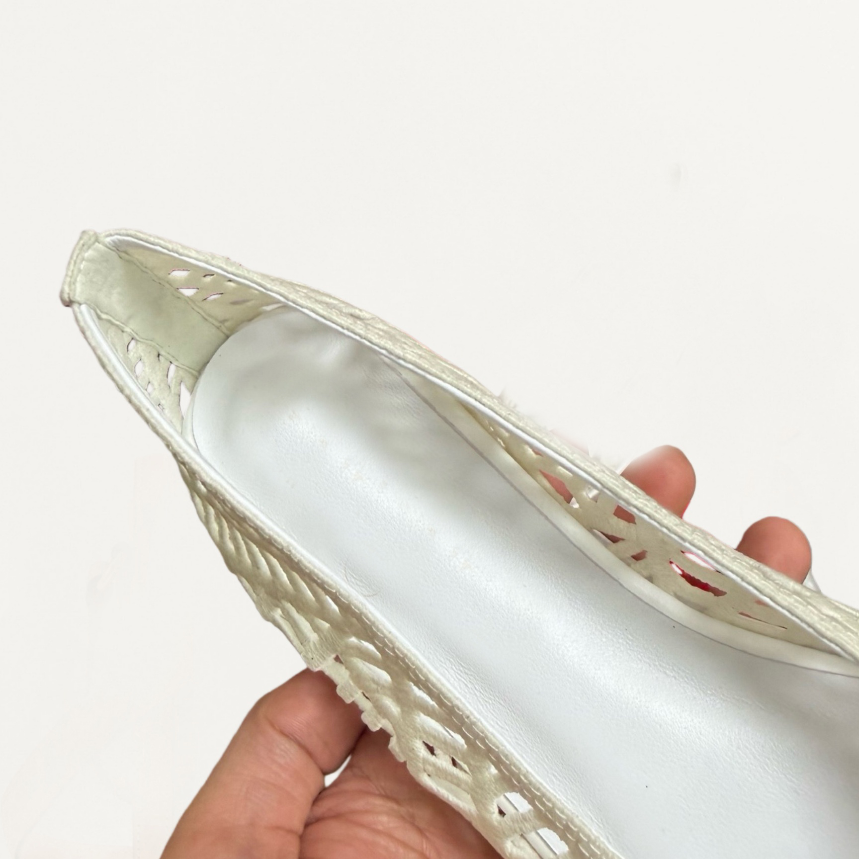 10A Size 35-40 Women Sandals Fashion French Gentle Style Versatile Trendy Diamond Design Triple Silver Free shipping shoes high heels 999