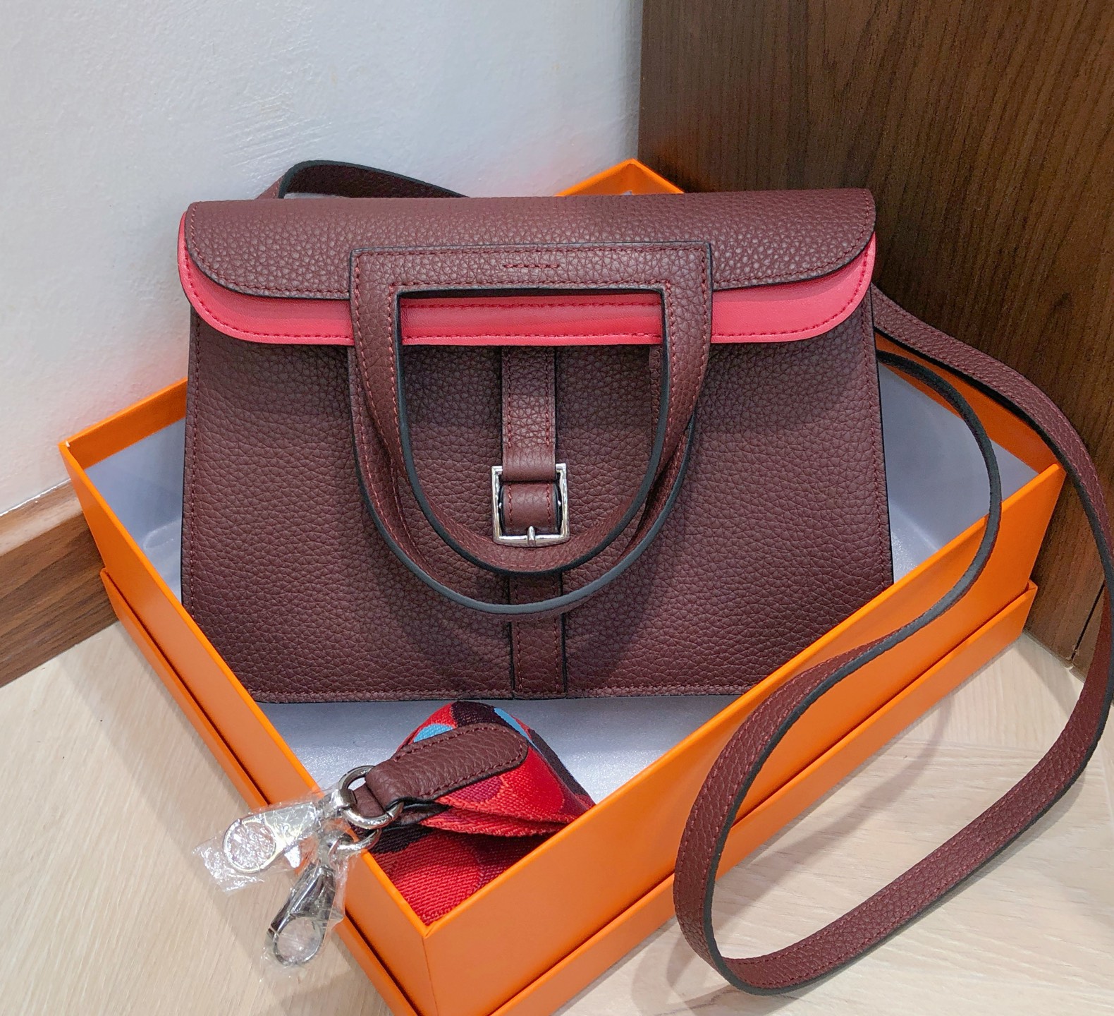 Genuine Leather Shoulder Bags Two-tone Patchwork Purses And Handbags With 2 Removable Straps Silver Buckle Designer Fashion Stylish New Foldable Underarm Bag 3386