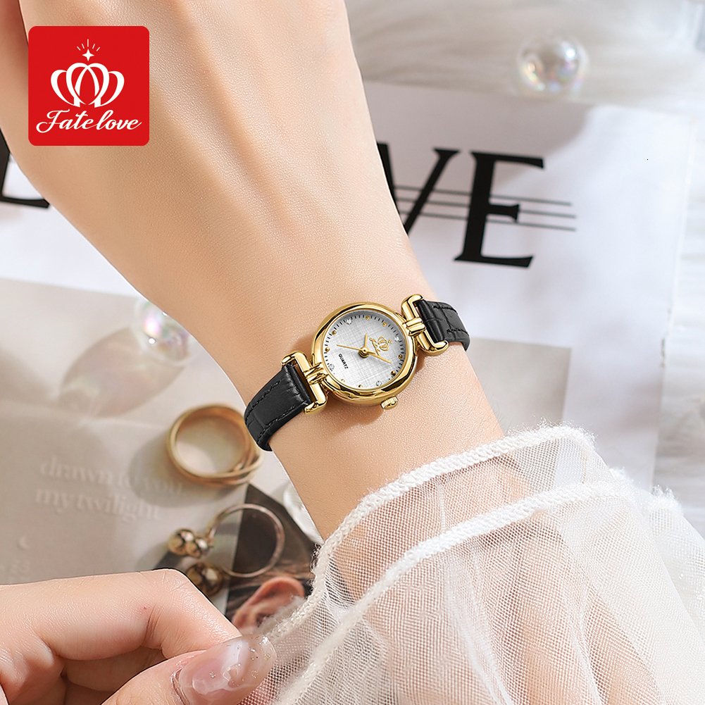 Fate Love Designer Watch Retro Luxury Lightweight Women's Watch Small Dial High Quality Watch Women's Leather Strap Waterproof Fashion Elega