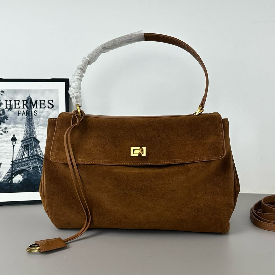 Designer's Luxury Crossbody Bag, Suede Leather Large-capacity Handbag, Unisex Fashionable Single-shoulder Armpit Bag