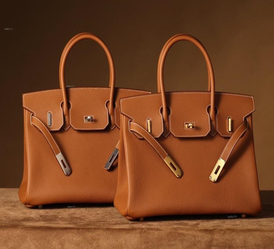 Ladies' handbag dinner bag designer tote bag metal buckle large capacity handbag handmade leather with zipper pocket ladies' business bag 02