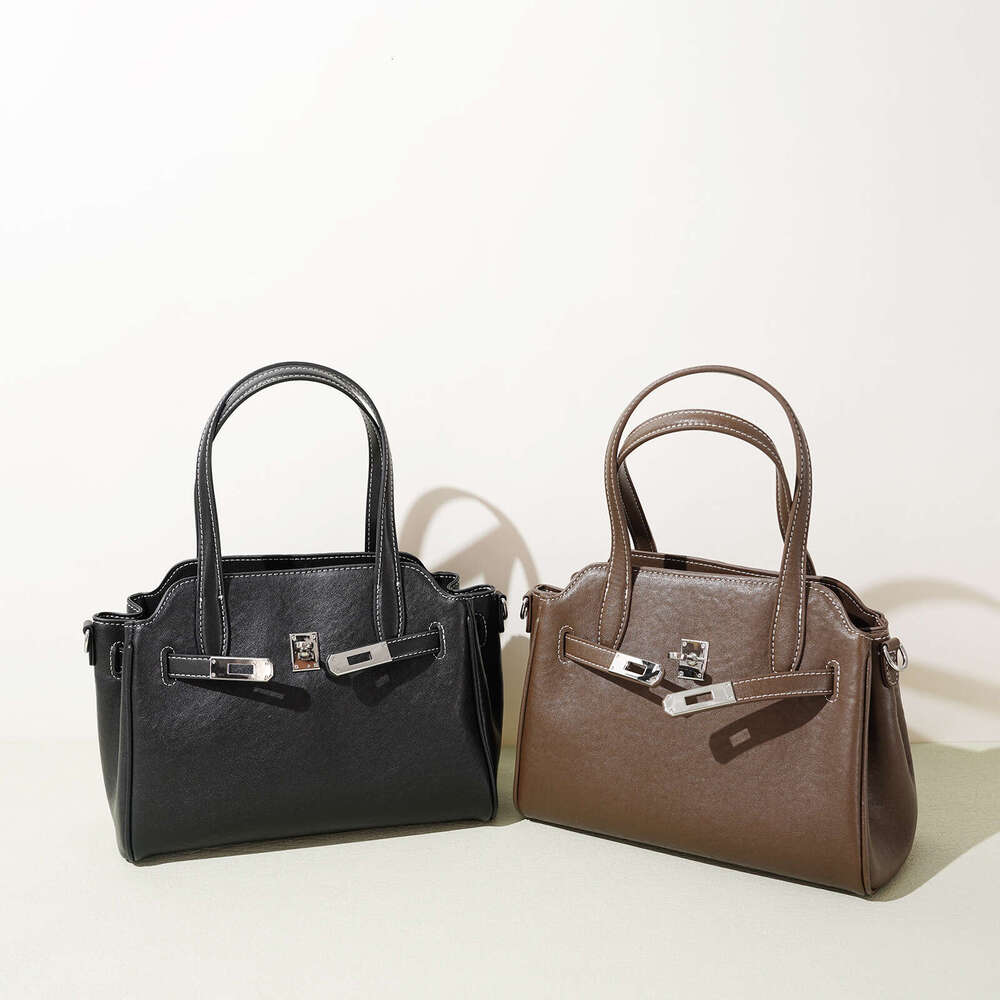 Luxury Bag Designer Bags Totes Hobo New High End Handbag Autumn Winter Fashion Niche Single Shoulder Textured Crossbody Bag