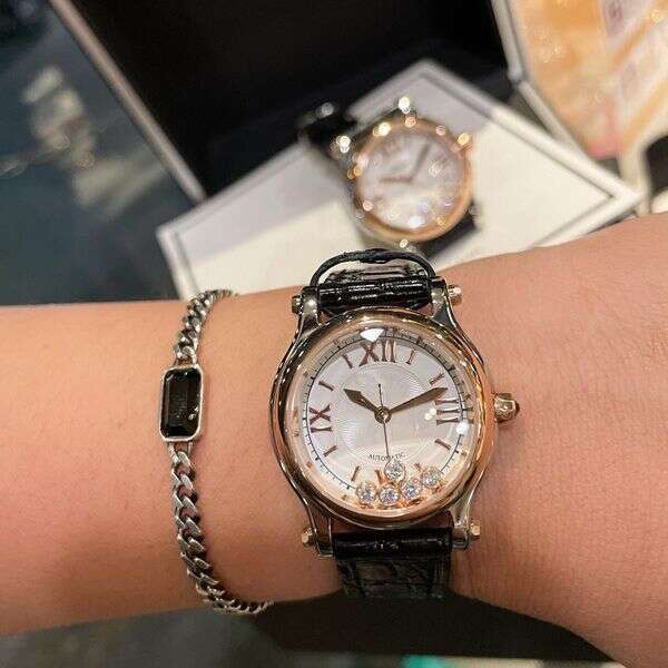C h o p a r d watch designer watch Luxury Watch Cross-Border Xiaohongshu Casual Round Watch Happy Seven Diamond Fashion Women's Wristwatch Fashion watch gift