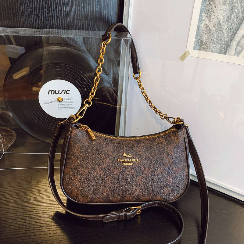 High quality Designer bag Light Luxury Single Shoulder Underarm Chain for Women 2025 New Fashionable Elegant Square Crossbody Bag Vintage Print Commut