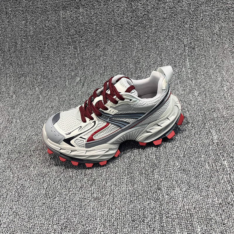 2025 new classic American men's shoes, stretchy ultra-thin and light sneakers, can be worn in all seasons, comfortable running shoes