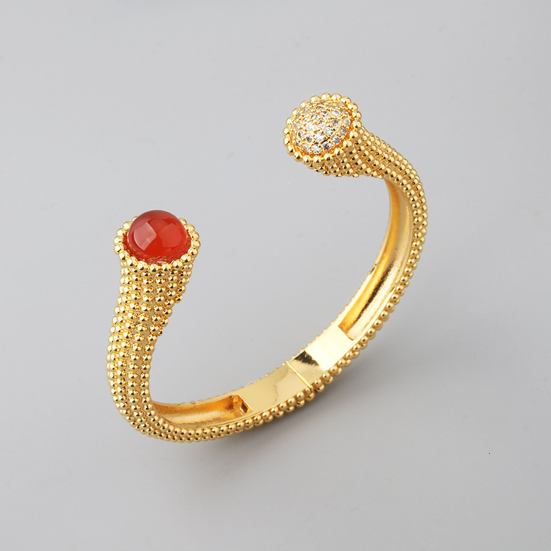 Fashion Socialite Temperament Agate Bracelet U-Shaped Women's gold Micro-Inlaid Zirconia Bracelet