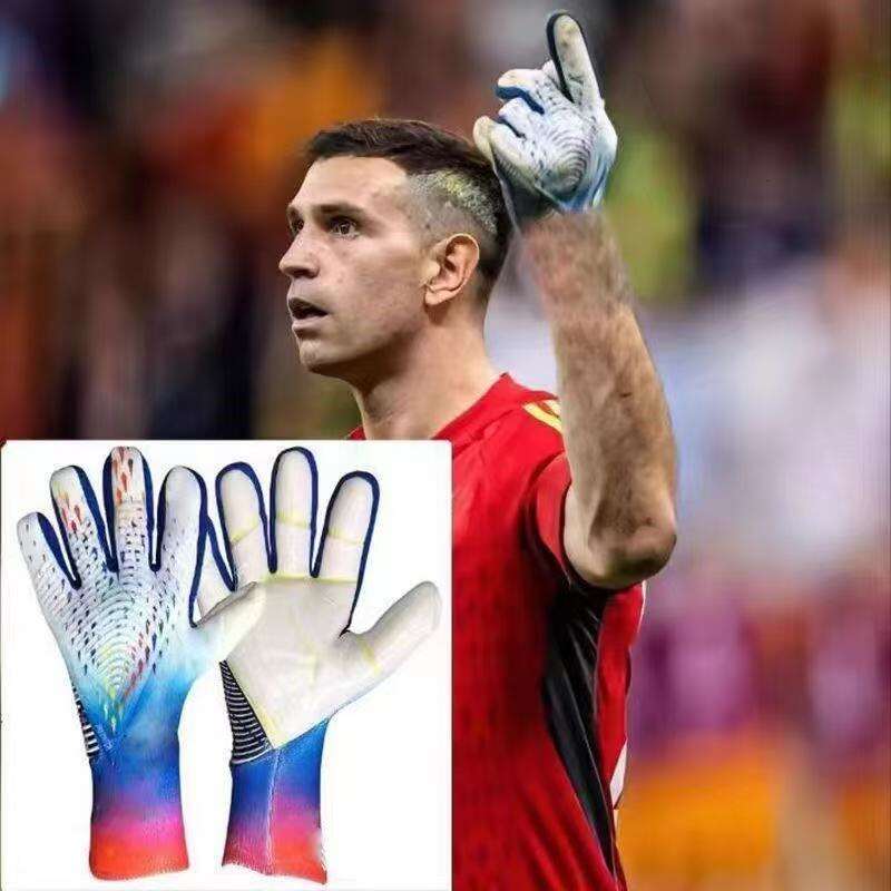 2023 New Falcon Adult Teenager Goalkeeper Latex Professional Training Competition Special for Sewing sports gloves Adults Kids Socce Gloves