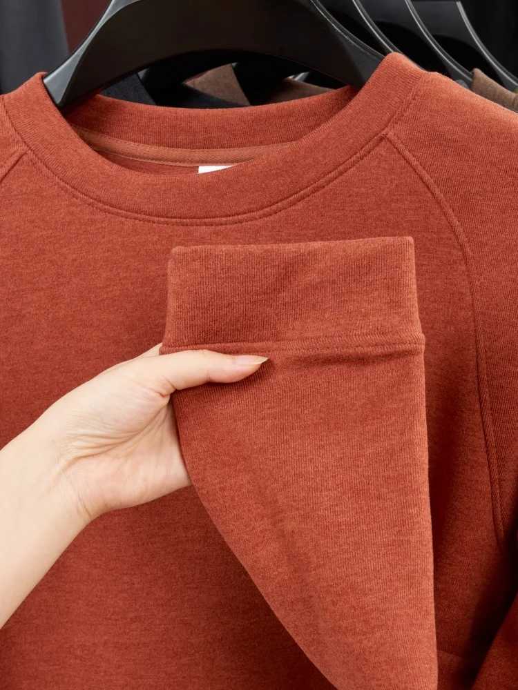 Winterm Man Thermal Underwear Tops Round Neck Collar Fleece Basic Pullover Autumn Crewneck Fashion Top Casual Thermal Shirt Man G251215