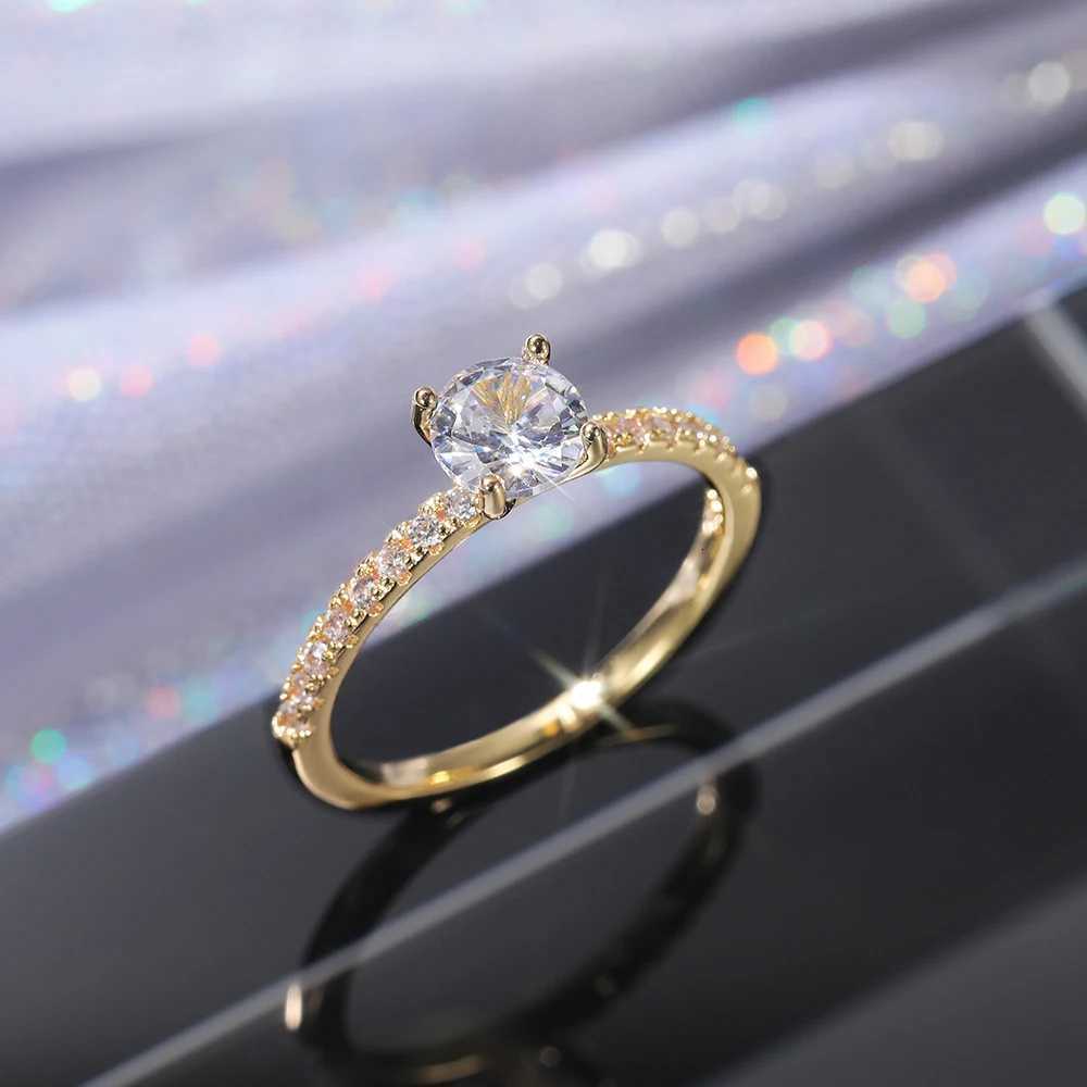 Huitan Classic 4 Claws Design Round Zirconia Women Wedding Engagement Rings 3 Colors Available Low-key Bridal Jewelry Hot Sale M251215
