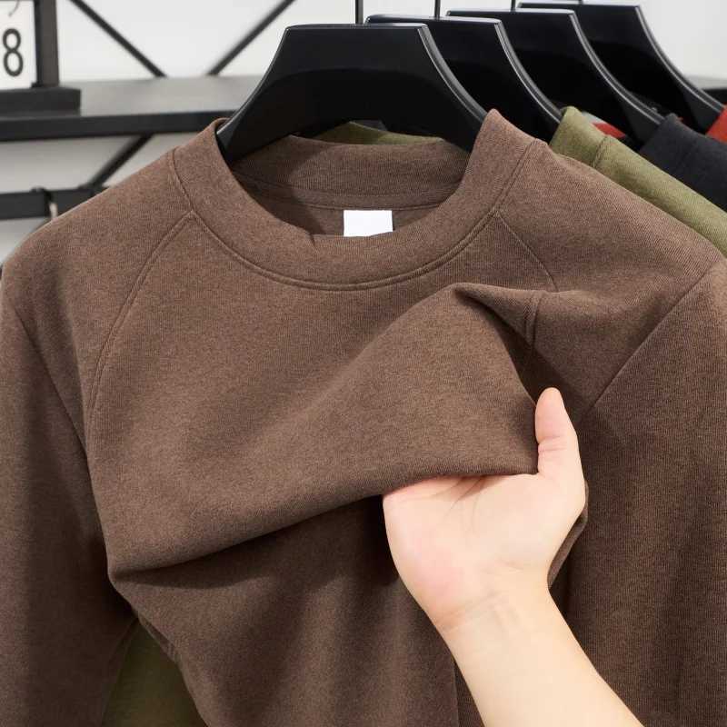 Winterm Man Thermal Underwear Tops Round Neck Collar Fleece Basic Pullover Autumn Crewneck Fashion Top Casual Thermal Shirt Man G251215