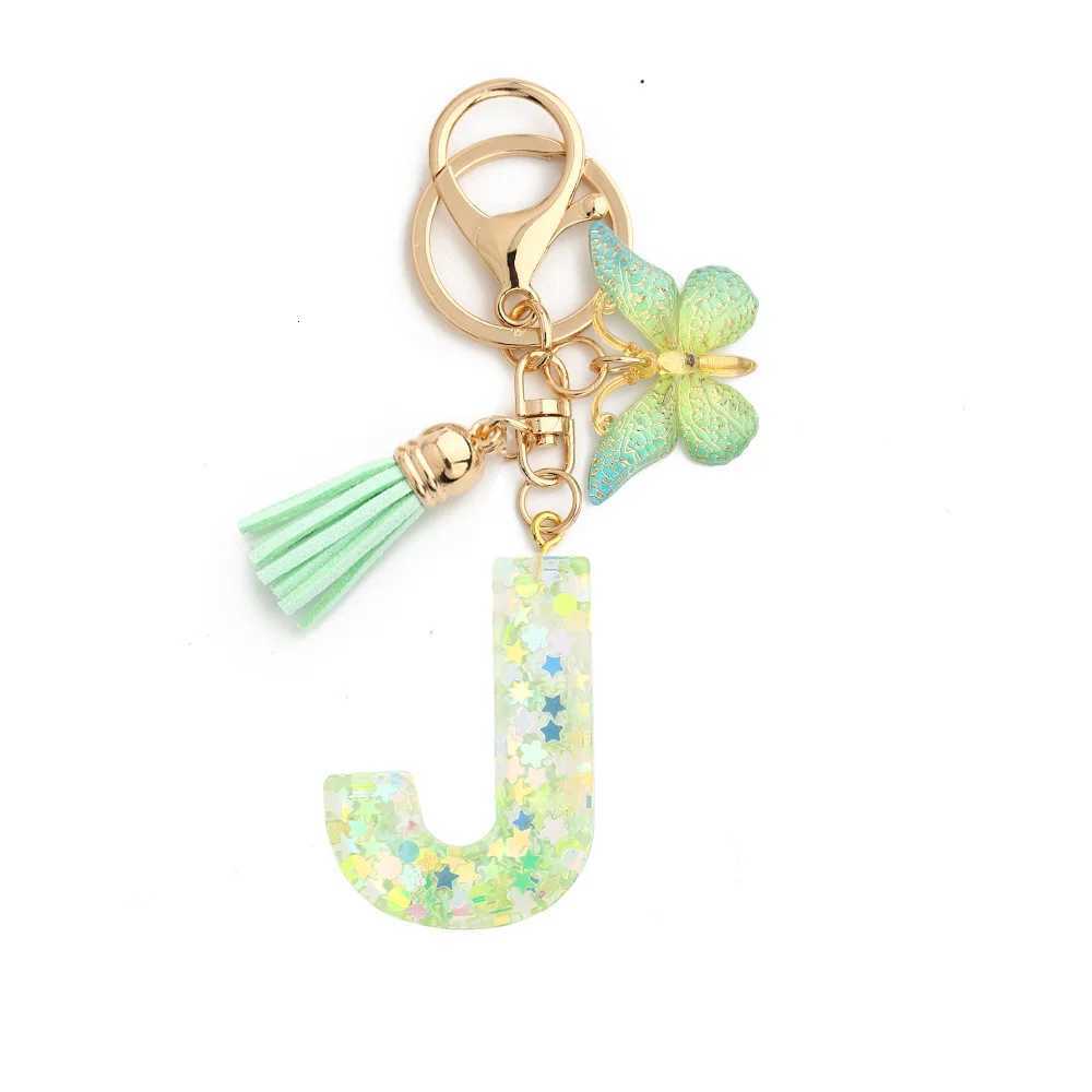 Personalized Resin Butterfly Keychain Letter Pendant Cute Gift for Women Bag Charm Car Key Accessory M251215