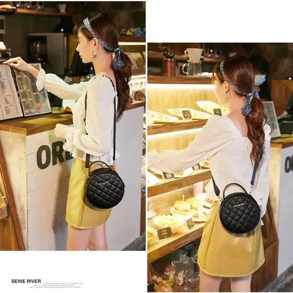PU Leather Small Round Bag Summer Solid Color Zipper Women Shoulder Bag Lingge Embroidered Travel HandbagT251215