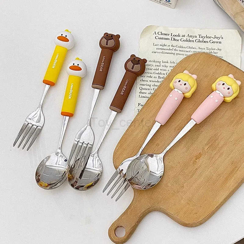 Disney Cute Cartoon Girls Spoon Fork Set Kids Tableware 304 Stainless Steel Cutlery Set with Silicone Handle Childrens Tableware H251215