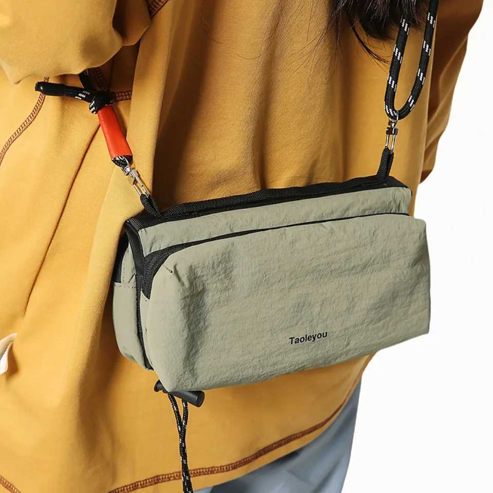 Unisex Camp Messenger Bag Large Capacity Shoulder Bag for Men Women Durable Nylon Hiking Travel BackpackT251215