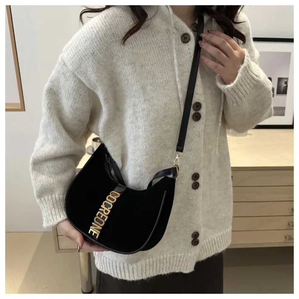 New retro velvet womens shoulder bag large capacity crossbody bag multifunctional commuting bagT251215