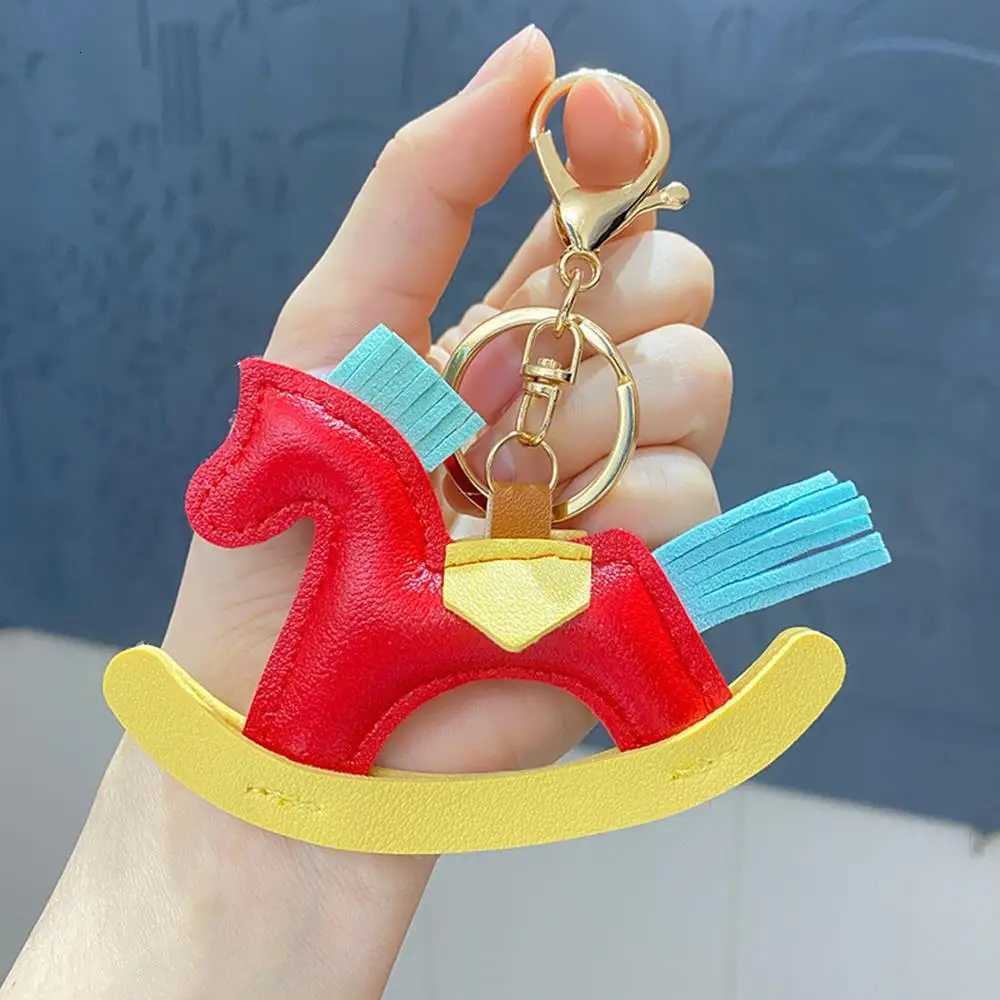 luxury Designer Rocking Horse Keychain Keyring Charm PU Leather ony Horse Pendant Decoration For Ladies Bag Accessories 2025 M251215