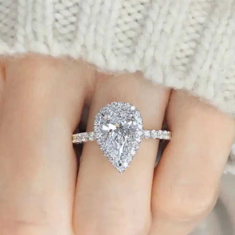 Silver Plated Stainless Steel Water Drop Zircon Ring for Women Wedding Band Jewelry Accessory Wholesale Size 5-11 M251215