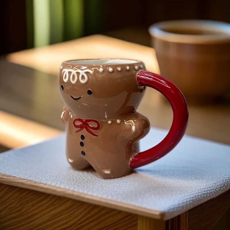 Gingerbread g - Festive Insated Cup Holiday Coffee g Perfect Christmas Gift Handwash Only H251215