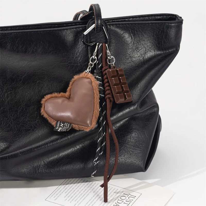 Creative New Fashion Love Simple Handmade Braided Rope Keychain Texture Bag Pendant Car Decoration Ornament M251215