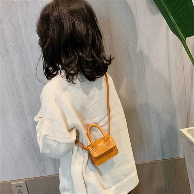 Kids Mini PU Leather Crossbody Bag Fashion Cute Little Girl Small Coin Pouch Purses Handbags Casual Toddler Purse ToteT251215