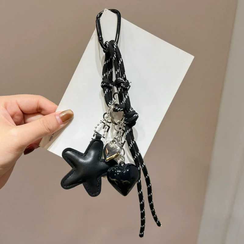 Fashionable Heart Leather Rope Keychain Bag Pendant Ornaments Mobile Phone Lanyard Gifts Bag Accessories M251215