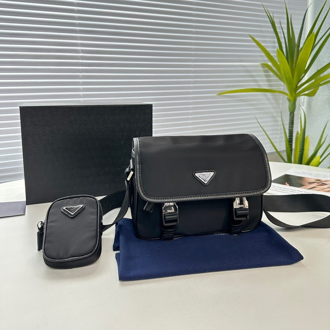 2026 Top Designer Bag Classic Unisex Crossbody Bag Nylon Shoulder Bag Set Travel Bag Lightweight Luxury Messenger Bag 10A