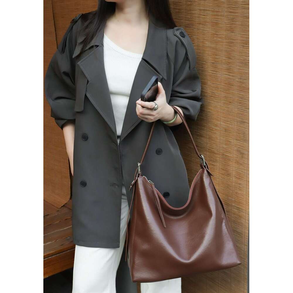 Luxury Designer Totes Hobo Genuine Leather Retro Large Capacity Tote Women S Top Layer Crystal Vegetable Tanned Cowhide New Single Shoulder Crossbody 