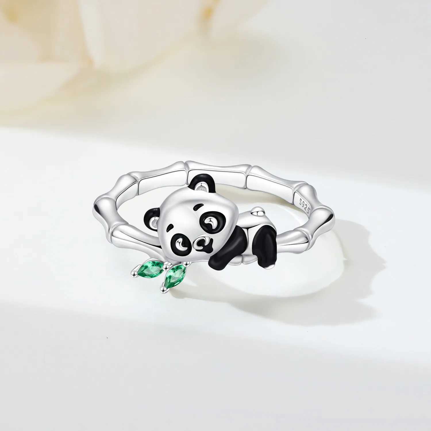 Hot Sale 2025 Original 925 Sterling SilverPanda Animal Closed Rings For Women Fashionable Finger Ring Jewelry Party Trendy Gifts M251215