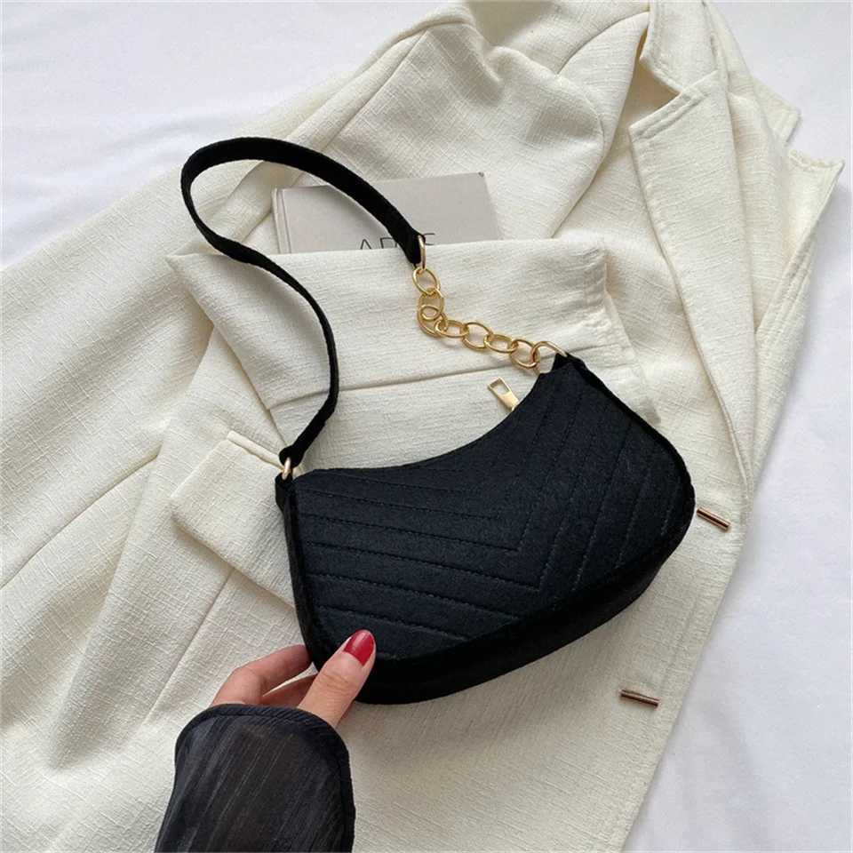 New Brand Women Retro Underarm Bag Felt Solid Color Shoulder Bag Casual Purse Dumpling Bag Simple Fashion Crossbody BagT251215