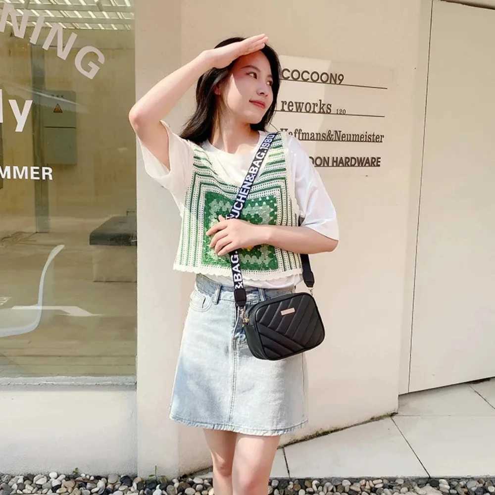 Shoulder Bag High Quality Womens PU Rolling Strip Camera Bag Shoulder Bag Mobile Phone Bag Casual Crossbody BagT251215
