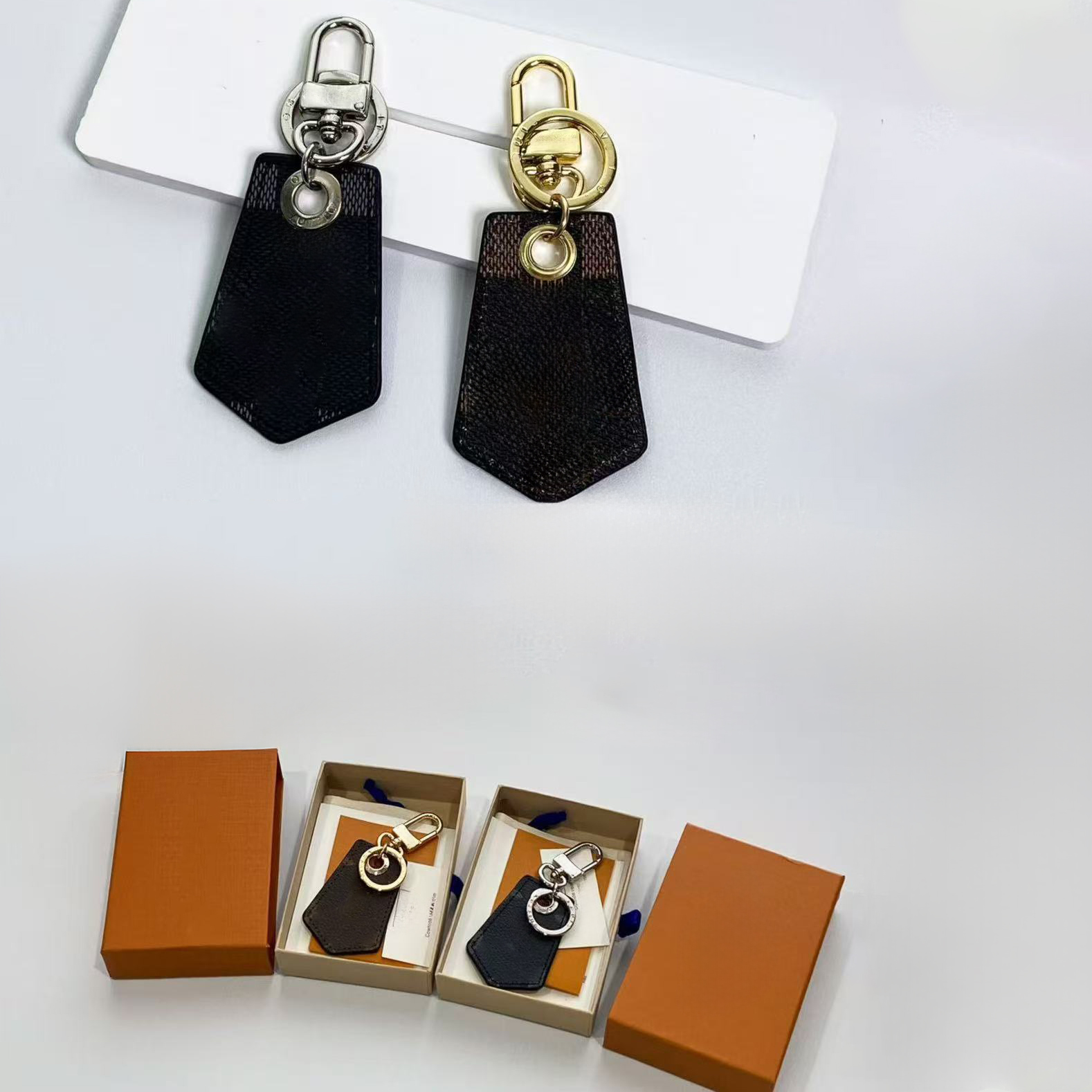 2026 new fashion Mirror quality L brand Designer keychain key holder key chain keyring keychains without box