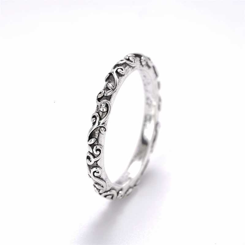 Huitan Vintage Embossed Design Thin Ring for Women Retro Party Jewelry Female Daily Wearable Silver Color Finger Accessories M251215