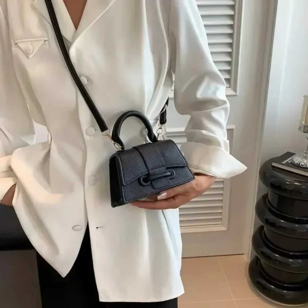 2024 New Fashion Womens Versatile Trendy Casual Mini Crossbody Bag Niche Trendy Shoulder BagT251215