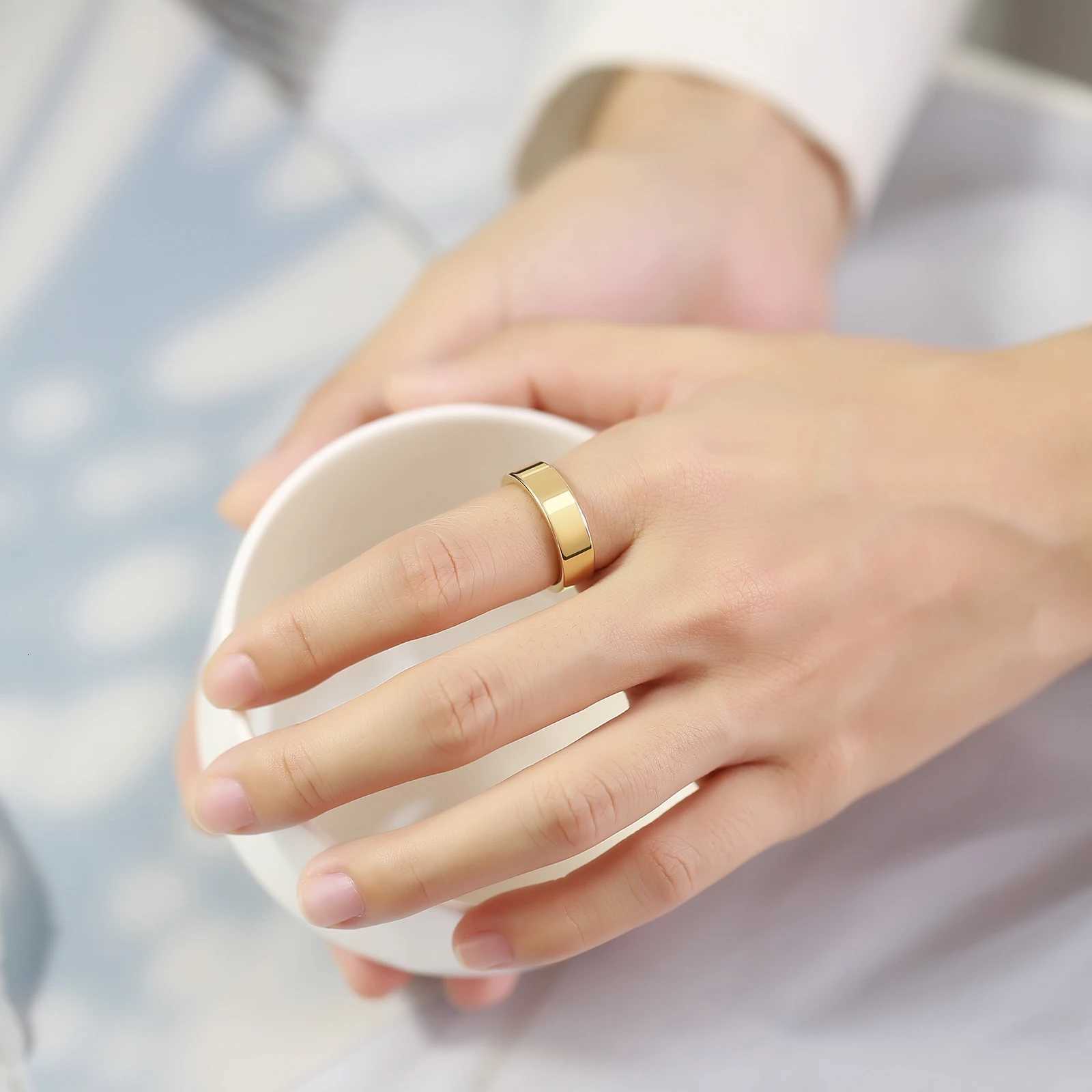 Basic 2/4/6 MM Wide Wedding Couple Ring for Women Men PVD Gold Color Geometric Engagement Rings Finger Bands Jewelry M251215