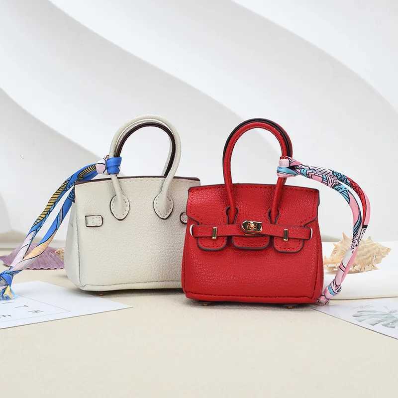 Mini Bag Pendant Small Keychain Case Accessory H Family Mini Earphone Bag Accessories Pendant Key Chain Decoration Gift M251215