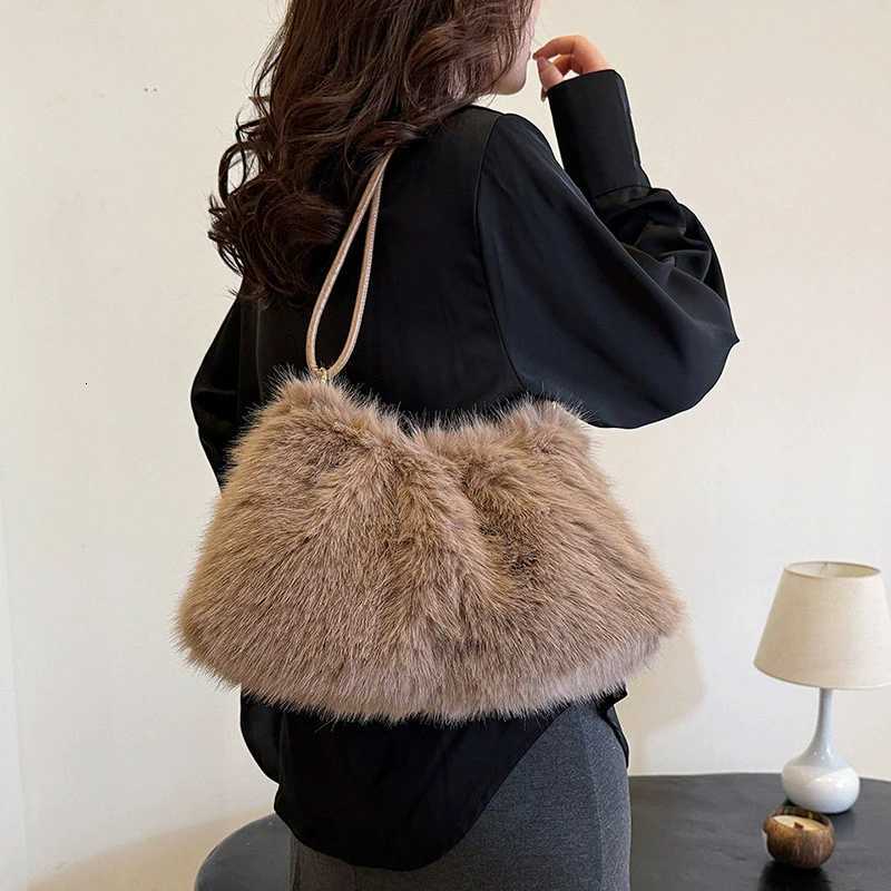 Fashion Luxury Faux Rabbit Fur Plush Shoulder Bag High-End Womens Tote Handbag for Stylish Gift SendingT251215