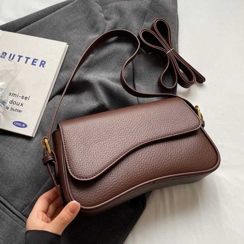 Vintage PU Leather Crossbody Bags For Women Red Lychee Pattern Flap Shoulder Bag Simple Fashion Satchels Handbags and PursesT251215