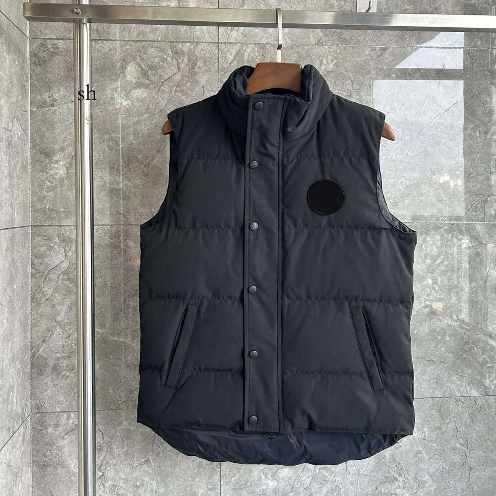 candle puffer vest Gilet mens designer vest Parkas Canadas Jacket body warmer luxury down vest embroidery badge feather graphite couple Canadian Puffer Jackets 8b0