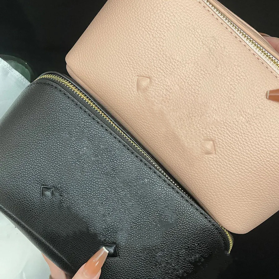 Cosmetic Bags Mens Womens Toiletries Large Capacity Portabl Luxury Storage Makeup Bag For Outdoor Travel With Dry And Wet Separation