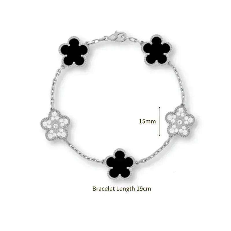 2025 New Hot Selling High Quality Natural Gemstone Four Flower/Five Leaf Flower Women Bracelet Luxury Jewelry
