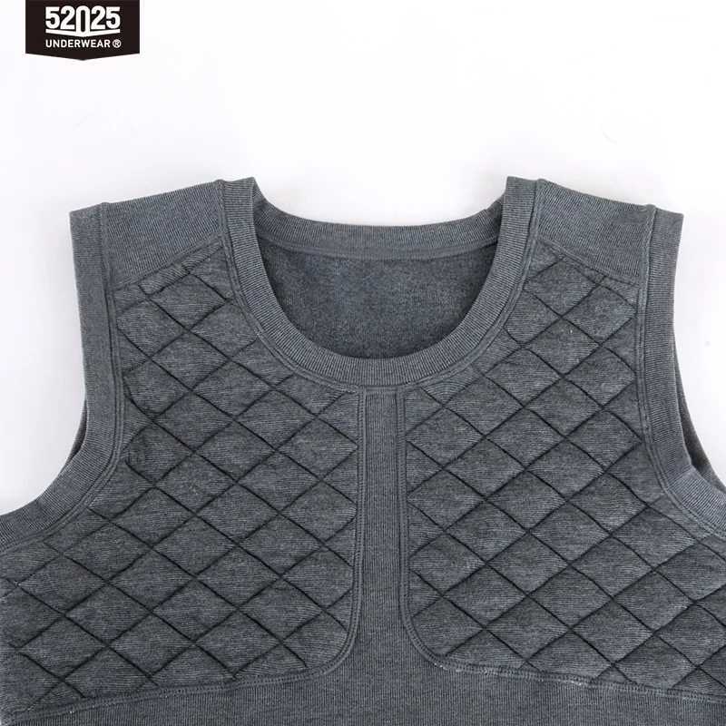 52025 Warm Mens Thermal Vest 3-Layer Thick Cotton Sleeveless Top with Soft Fleece Lining Premium Winter Undershirt for Cold G251215