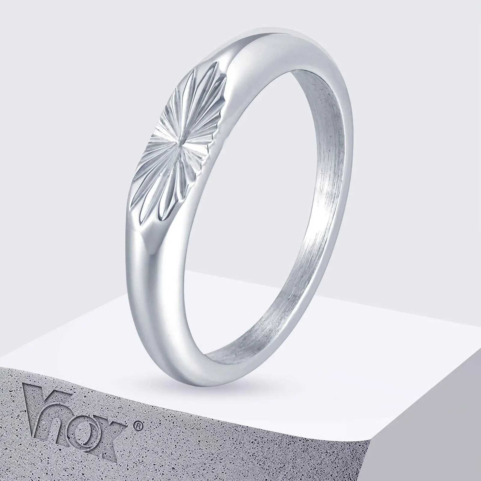 Vnox Sliver Plated Stainless Steel Ring for Men Flower Pattern Elliptical Surface 492mm Rings Minimalist Ring Fashion Gifts M251215